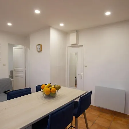 Apartament T2 Panier Vieux-port Vue Notre Dame De La Garde Marsylia